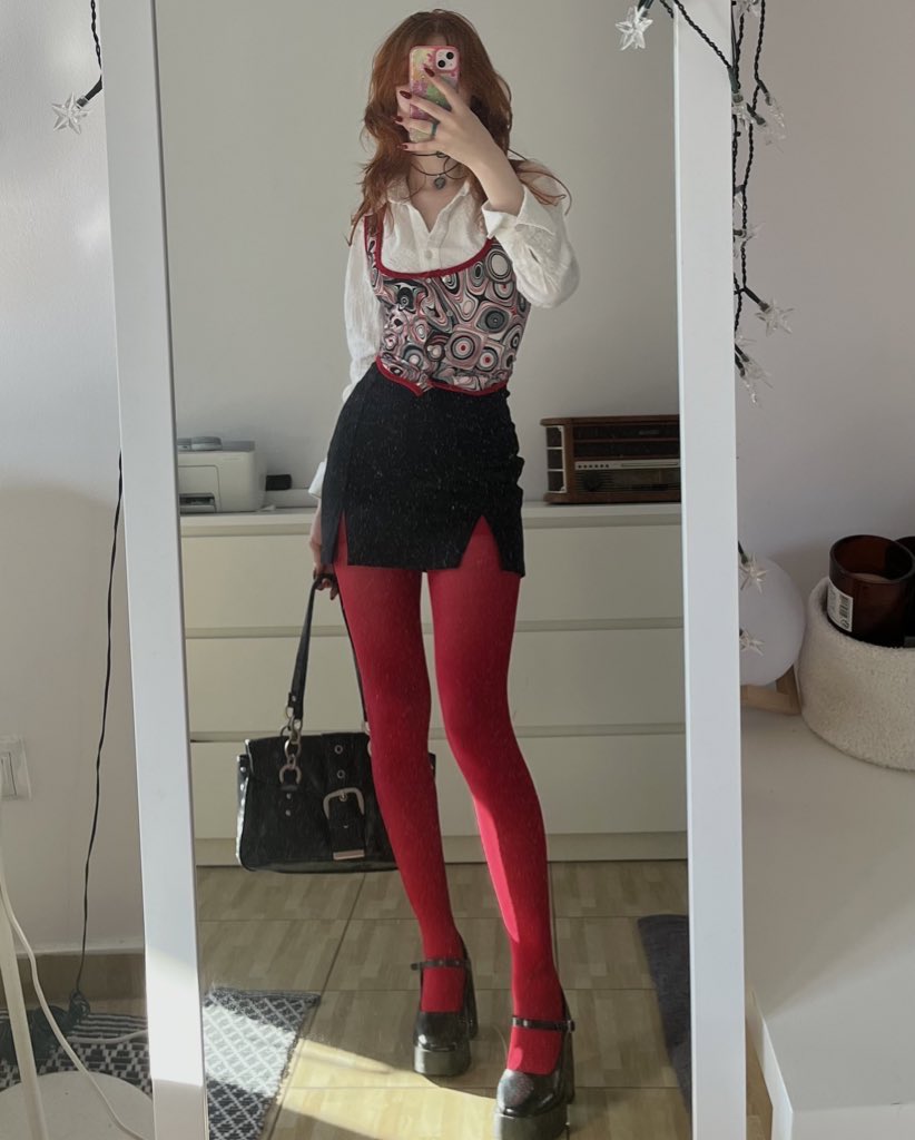 fretka_official's tweet photo. thread: co kupiłam na vinted vs jak to wystylizowałam https://t.co/ERmnsajPCJ