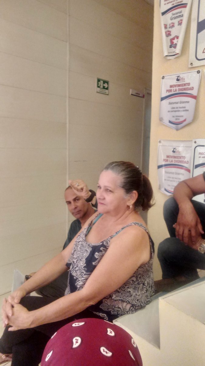 GteArtexComun's tweet photo. Preparación del Consejo de Dirección de la Sucursal Artex Granma en vistas al Meteroro 2024. 
#SomosArtex 
#GenteQueSuma
#CulturaGranma https://t.co/VrMSDzslwS