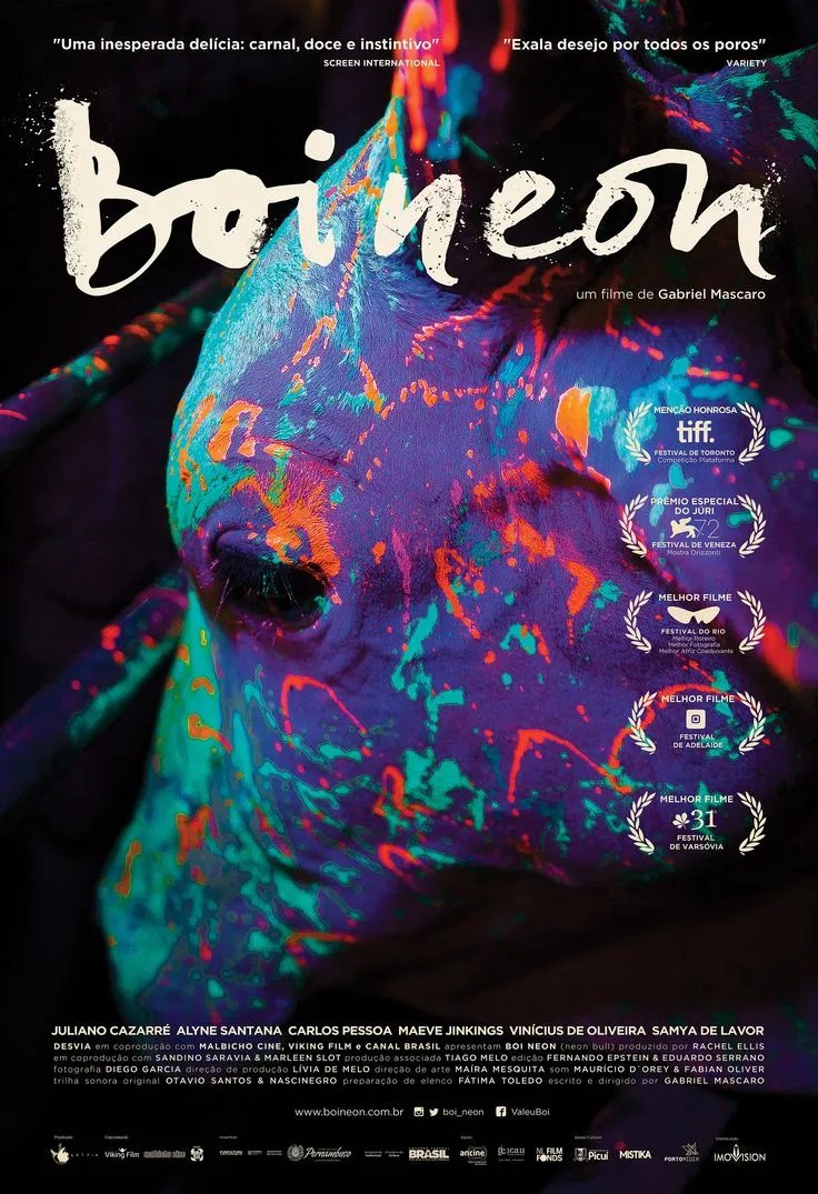 filmes_e_filmes's tweet photo. Dica de filme para hoje!🎬🔥
Acabou de chegar no catálogo da @R_Imovision o premiadíssimo drama nacional "Boi Neon", dirigido por Gabriel Mascaro e estrelado por Juliano Cazarré, Maeve Jinkings e Alyne Santana.🎥🇧🇷
#boineon #gabrielmascaro #julianocazarre #maevejinkings https://t.co/4cRcJMfdFB