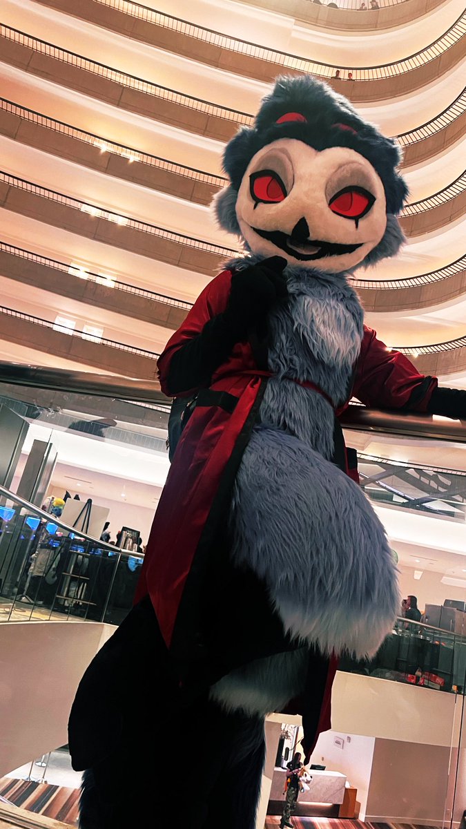 Oh goodness… I almost didn’t see you there~🩵
#stolas #helluvaboss #FWA24