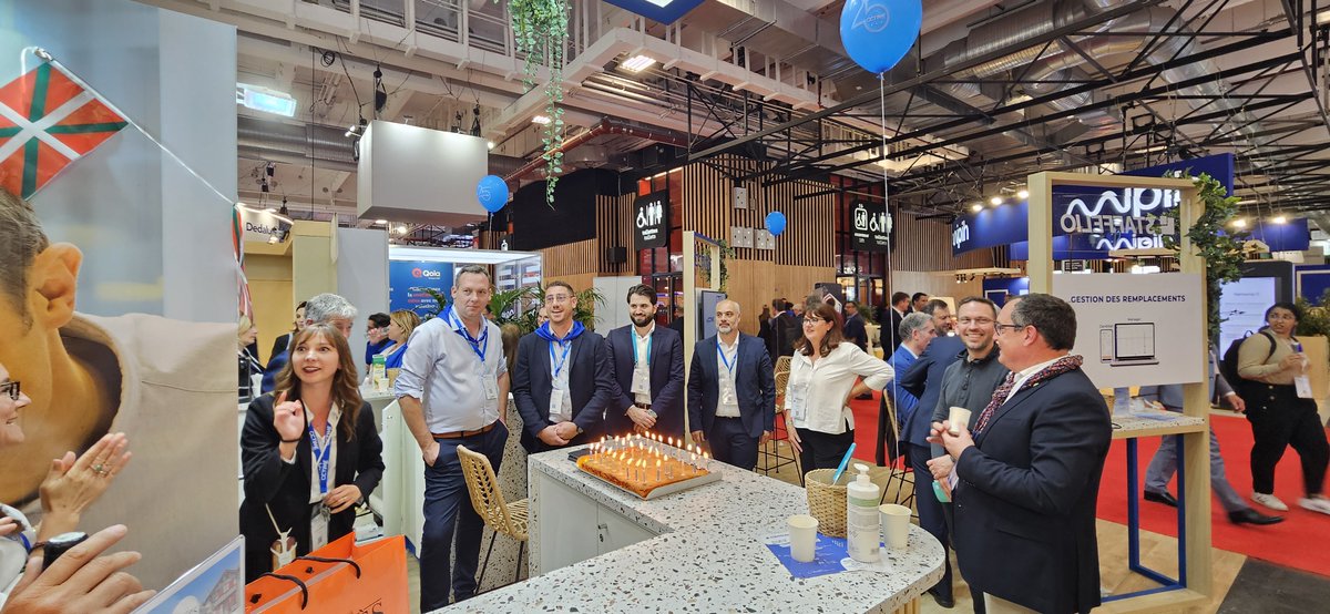 [#25ans] Le @GroupeOctime souffle ses 25 bougies au salon @parisSANTEXPO ! 🎂 Le Groupe Octime a fêté ses 25 ans d'expertise au service des établissements de santé et du médico-social sur son stand à SantExpo !