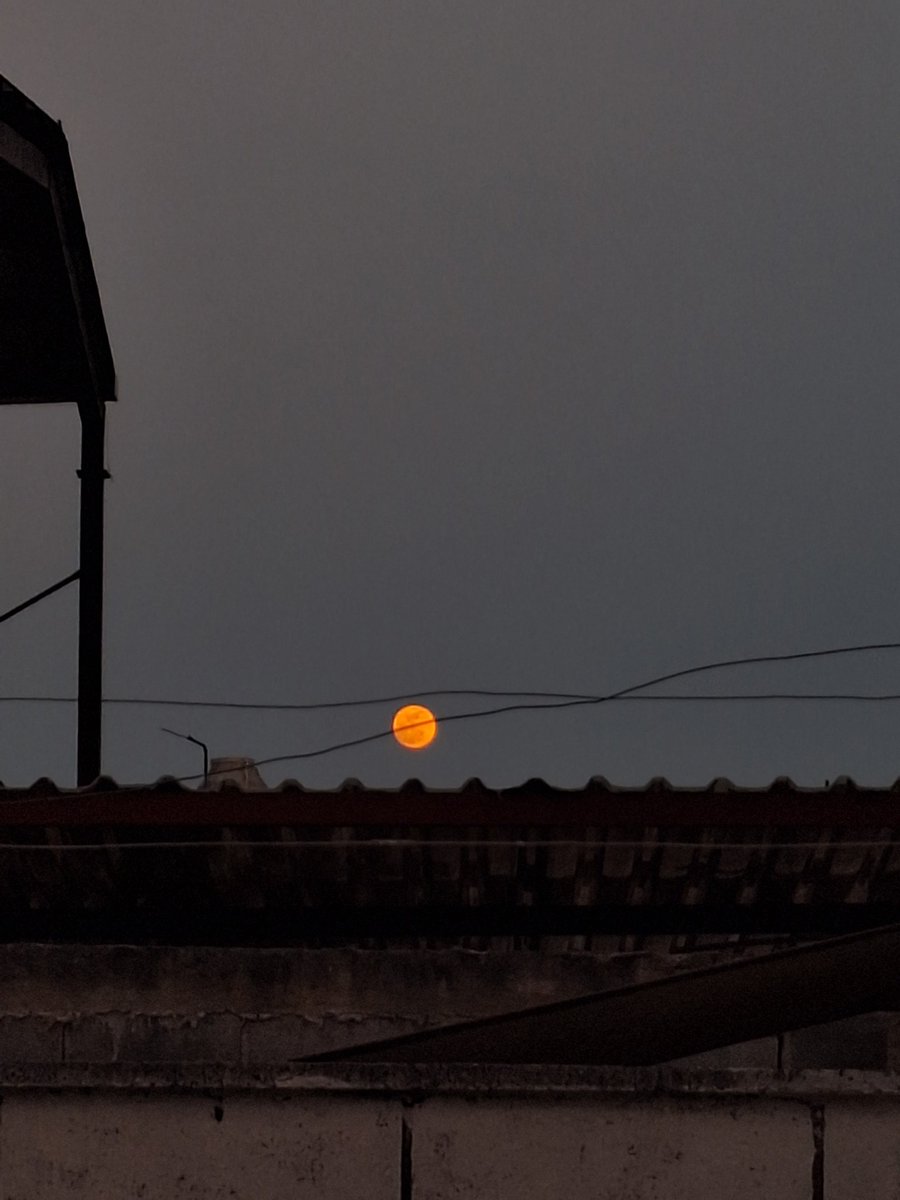 lsabiduriae's tweet photo. Sunset https://t.co/sKp8noBQLg