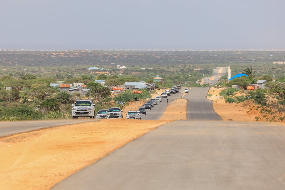 The #DanQaran Government is dedicated to enhancing the economic infrastructure of our nation. In line with this commitment, Prime Minister <a href="/HamzaAbdiBarre/">Hamza Abdi Barre</a>  visited Balcad today to accelerate the commencement of the third phase of the road project linking the capital Mogadishu and