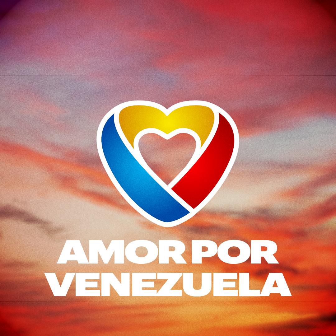 #AmorPorVenezuela
Un pueblo unido jamás será vencido.
Juntos por la defensa contra los apellidos 
Con Nicolás Maduro 
Venceremos!!!!!
#NicoLike
Rumbo a la Gran Victoria este #28 de Julio 
 <a href="/NicolasMaduro/">Nicolás Maduro</a>