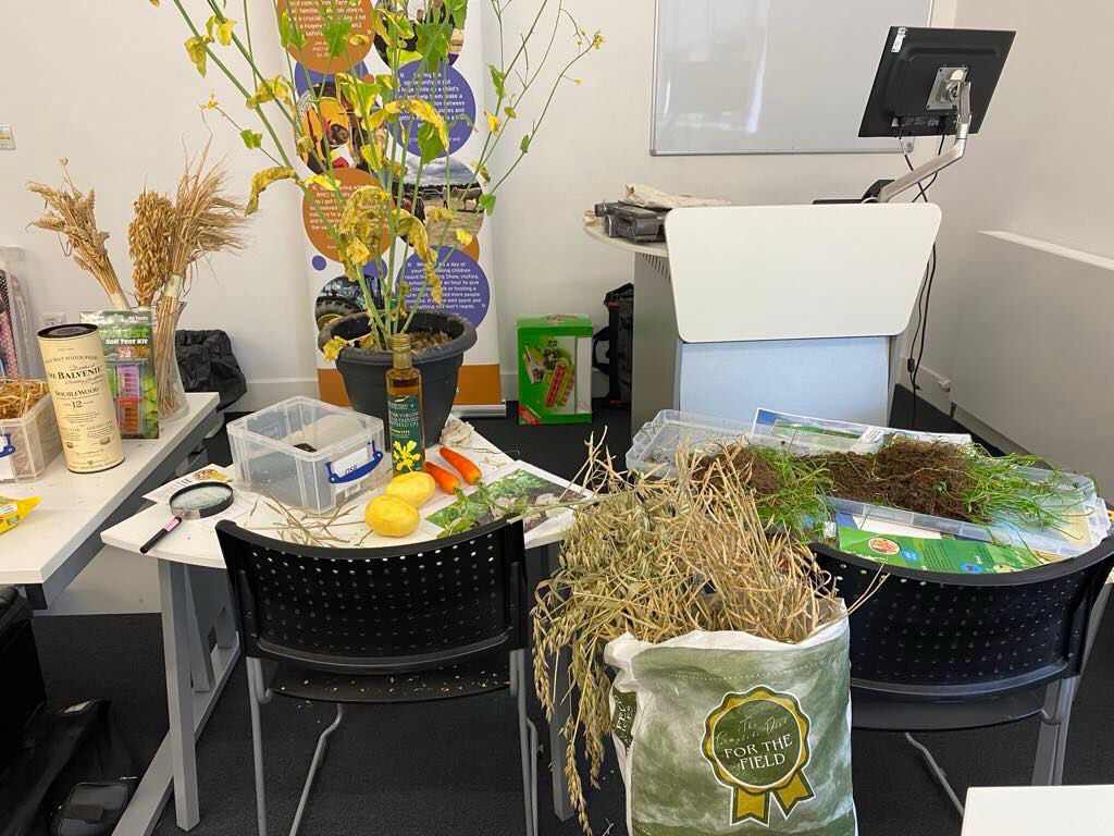 RNCI (@rnci1) on Twitter photo Tech fest 2024 done, 
4 days 
2 sets
Science of cereal
Livestock tech
36 sessions 
370 pupils Tech fest 2024 done, 
4 days 
2 sets
Science of cereal
Livestock tech
36 sessions 
370 pupils