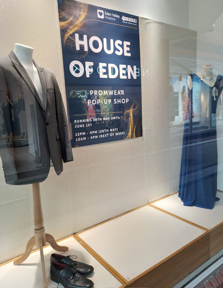 1julesc's tweet photo. So amazed by the kindness and generosity of our community. The @EVHandJigsaw House of Eden Prom Pop Up in The Lanes looks amazing.
Open until Saturday. One girl found her dream dress just before I arrived. Well done to Claire, Alex, Beth, and all the team and volunteers 👗👠 👏 https://t.co/4DHZlTjZJh