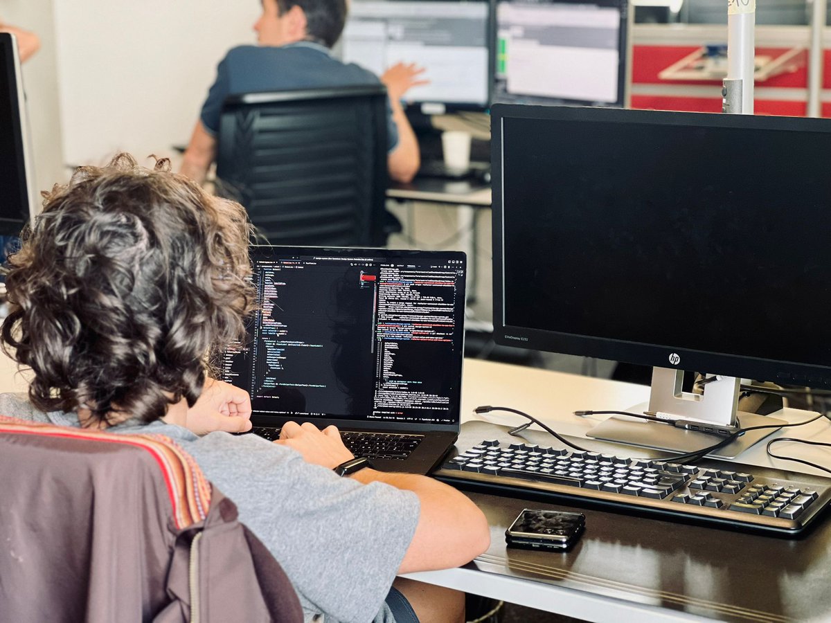 In den letzten zwei Tagen hat unser erster #BugHackathon stattgefunden🥳. Während dieser Zeit haben unsere #Entwickler und das #Productmanagement Team #Bugs behoben, #Optimierungen umgesetzt und #Innovationen in unseren #eHealth-Lösungen vorangetrieben.