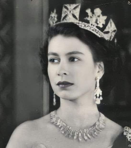 I just love this photo of Our Dearly Missed Queen Elizabeth II she was such a beautiful woman #QueenElizabeth #QueenElizabethII