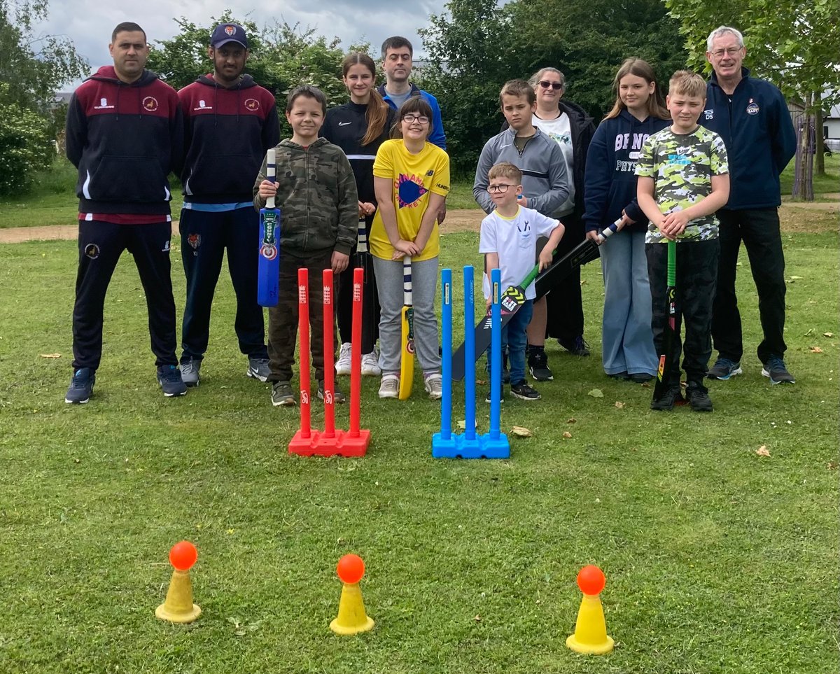 Grassroots inclusive game support for @HuntingdonDCC with partners at todays Coneygear HAF

See you for more @DynamosCricket in August
@icoachcricket @NikJohnsonCA 
@ggwarren_ @Living_Sport 
@PCCCambs @jonathanpark1 
@placesforpeople @Huntingdon_Town @huntsdc