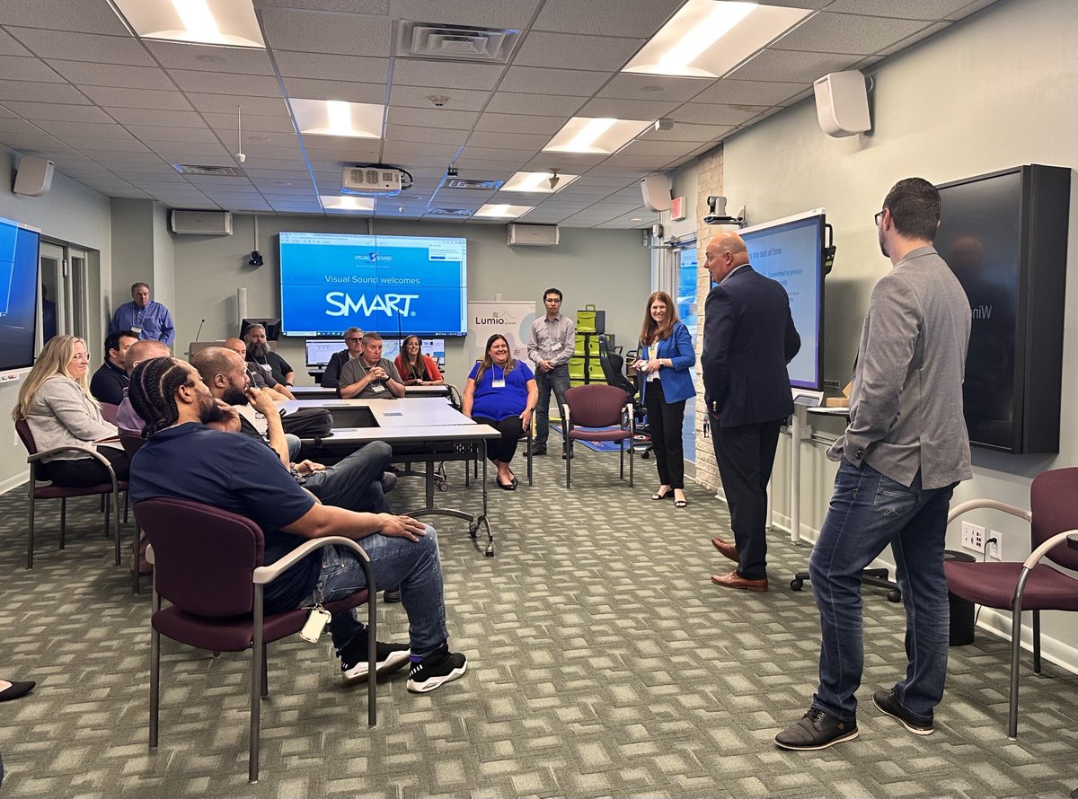 Morning sessions are in full swing for our SMART Brand New Lineup event. ☕
Stay tuned for more updates this afternoon...
#AudioVisual #smartechnologies #EdTechEvents #edtech #educationleadership #educationmatters #teamvisualsound #k12 #avtweeps #Lumio #teamvisualsound