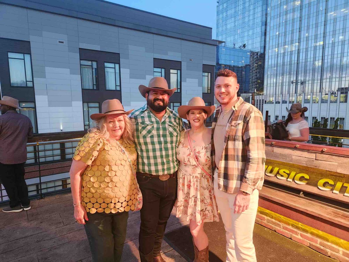 AgencyWoodruff's tweet photo. Convention 2024! Nashville Tn. KK to the far left and Corey to the far right. ENJOY!!!!! https://t.co/YYOigLvyGV