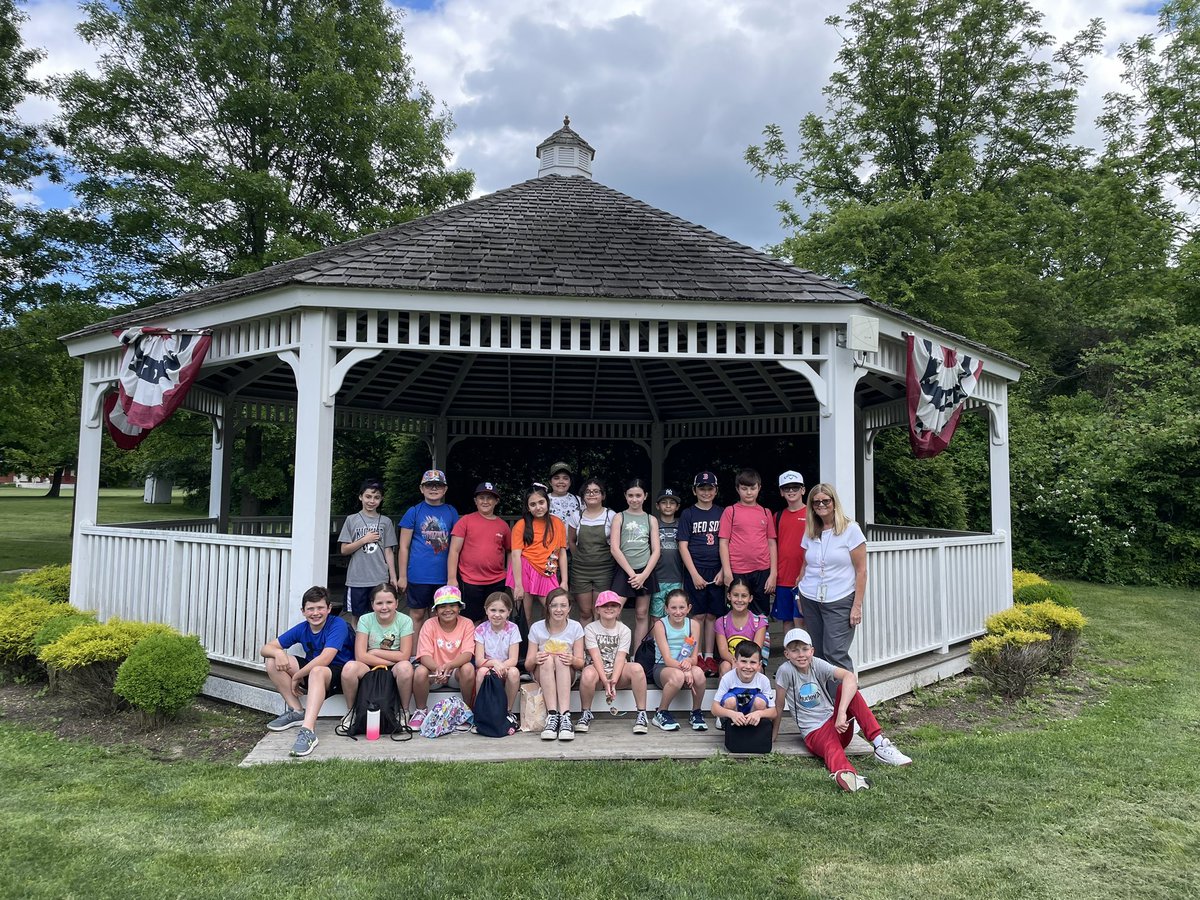 Kelly Parson (@kparson304) on Twitter photo Old Bethpage Field Trip. A great day was had by all. #WIproud <a href="/OquenockWI/">Oquenock Elementary School</a> <a href="/AmandaHarvey04/">Amanda Harvey</a> Old Bethpage Field Trip. A great day was had by all. #WIproud <a href="/OquenockWI/">Oquenock Elementary School</a> <a href="/AmandaHarvey04/">Amanda Harvey</a>