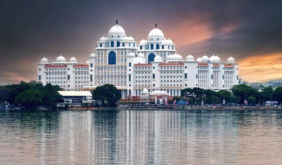 GO1l1HHa0AEIu0c?format=jpg&name=medium