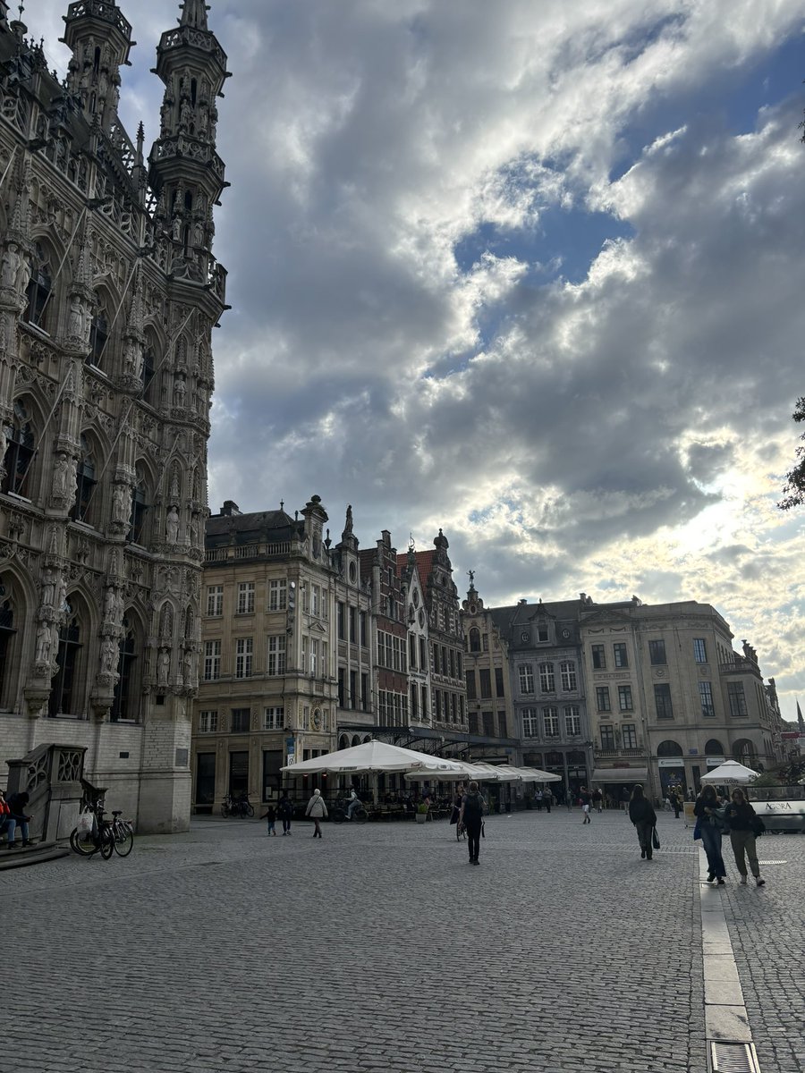 martaa_ib's tweet image. It’s been great to present my poster on metagenomics and hearing amazing talks at ViBioM 2024 in Leuven! 🦠💻
Looking forward to next year!