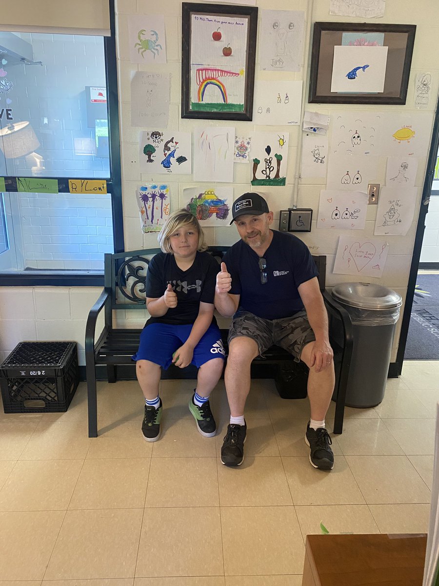 Corbin and Mr. Jeff say thumbs up to this beautiful sunny Thursday!!! #dsbn #bethebestyoucanbe