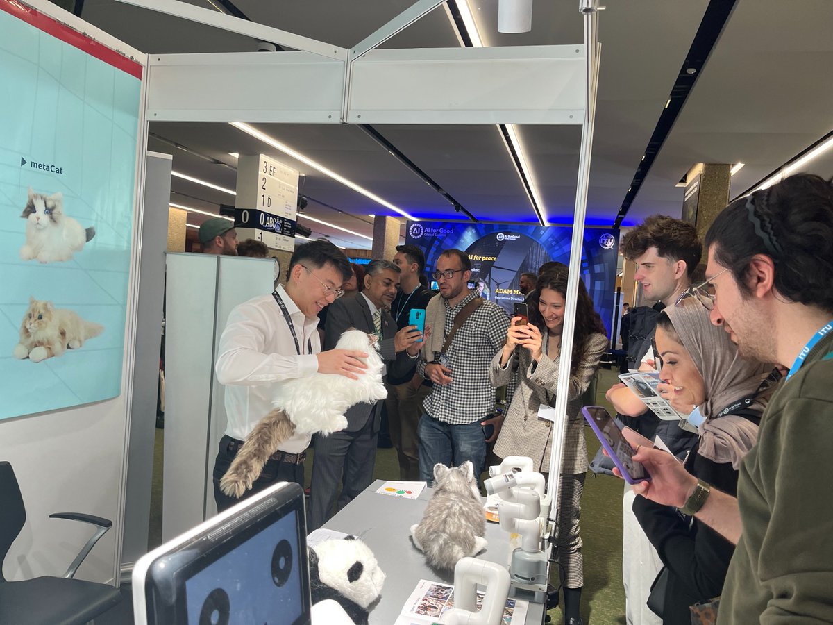 CobotMy's tweet image. 🦾 Day 1 of #AIforGood Global Summit 2024 - Our bionic robotic pets were a hit! 🎉
📍 Find #ElephantRobotics in booth 82! Stay tuned for more updates.

#ITUaiSummit #UN #ITU #Tech4Good #SDG #edgeAI #IoT #ESG #cobot #robotcompanion #Robotarm #robotpet #robotics #AI #technology…