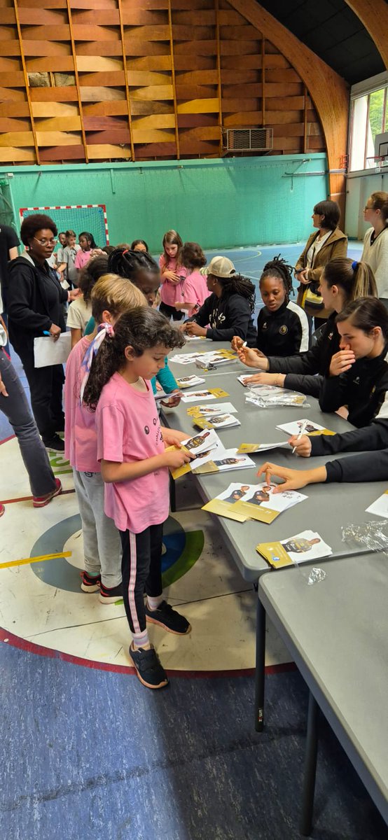 Paris 92 🦁 tweet media