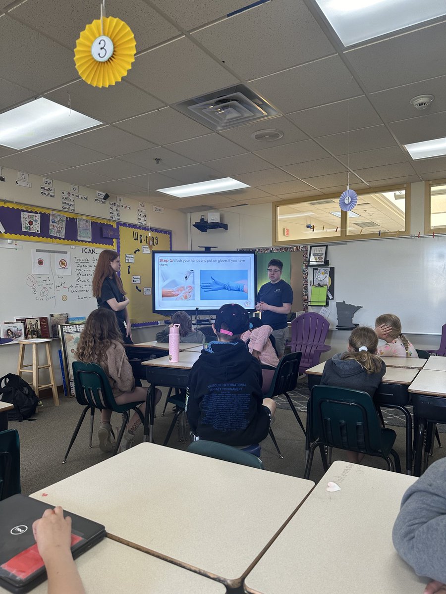 Jennifer Gunderson (@jsgundy) on Twitter photo So happy to welcome CRE Alumni today to teach us about first aid! <a href="/CloverRidgeElem/">Clover Ridge Elem</a> <a href="/ChaskaHawks/">Chaska High School</a> <a href="/ISD112/">E Carver Co Schools</a> #seniorprojects So happy to welcome CRE Alumni today to teach us about first aid! <a href="/CloverRidgeElem/">Clover Ridge Elem</a> <a href="/ChaskaHawks/">Chaska High School</a> <a href="/ISD112/">E Carver Co Schools</a> #seniorprojects