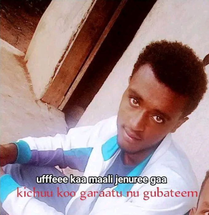 OromiaFinfine1's tweet photo. On 5/28/24, Abiy Ahmed's army squads forcibly removed Gammadaa Lammeessaa Nagaash, a recent 12th-grade graduate, from his home & publicly executed him on the street. Operation Martyrs` Covenant 4 everlasting peace & security. https://t.co/hMEdytAEz3 @EUSR_Weber #OLAFightsForMe