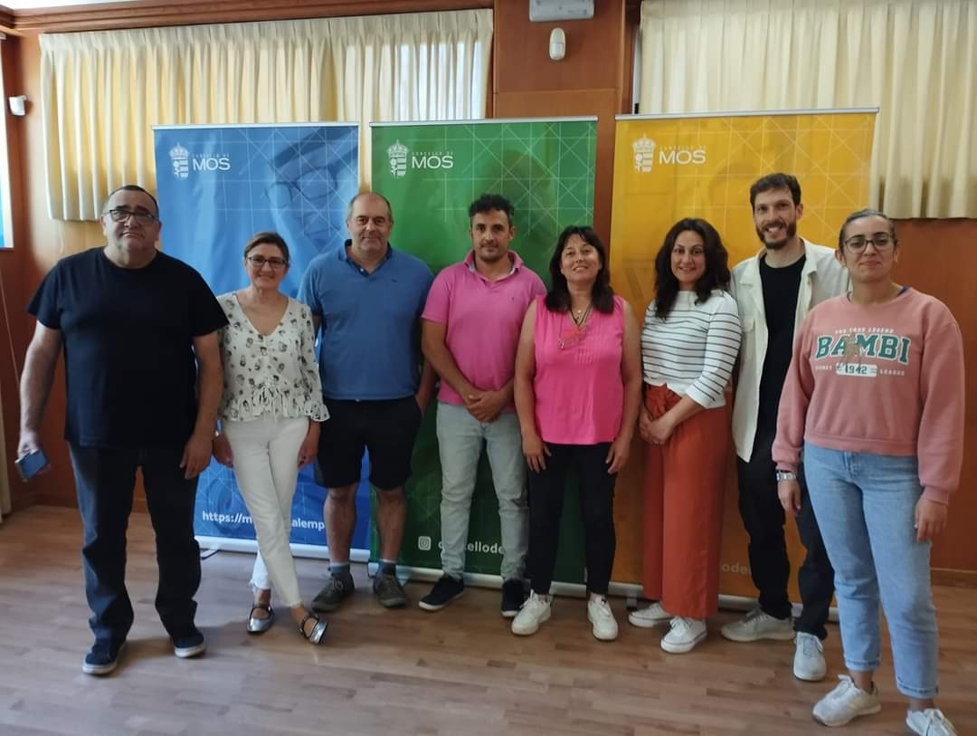 fundacionronsel's tweet photo. 👏🏼 Hoy finalizó el taller "Camiño Emprendedor" en el #ConcellodeMos.
📅 Muy pronto informaremos de nuevas ediciones de este taller de desarrollo y maduración de iniciativas de #emprendimiento en diferentes localidades de #Galicia. https://t.co/UOLtMlJGfZ
