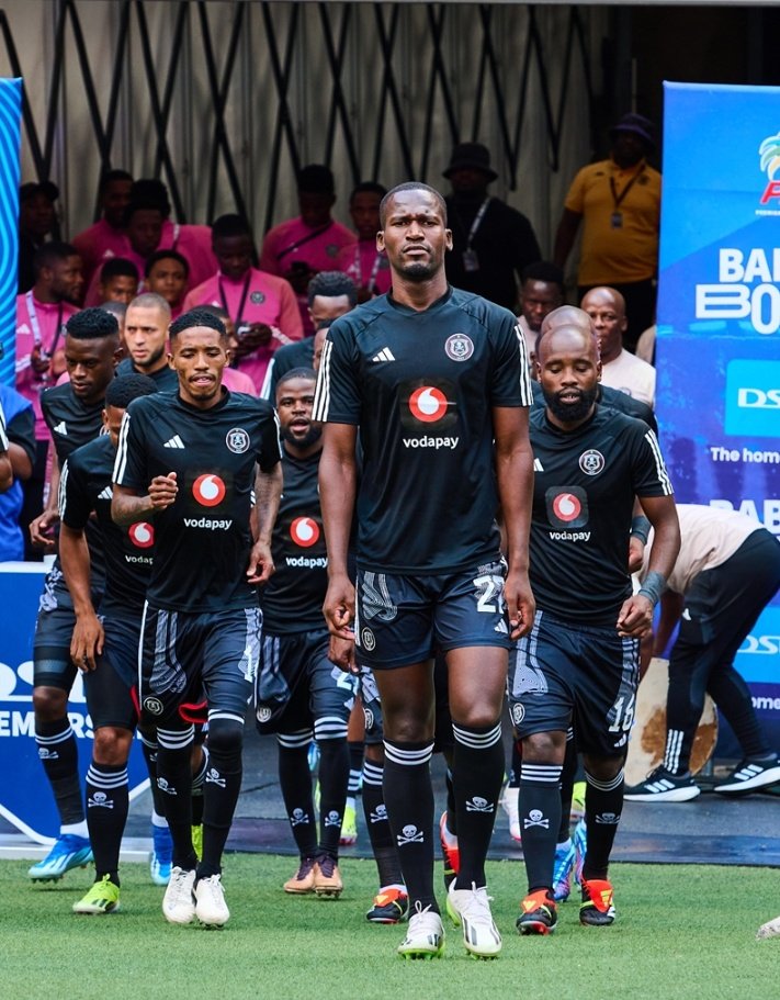 We going into the final without our most reliable and consistent centerback...without one of our team leaders..without our best penalty taker😭💔
#OrlandoPirates