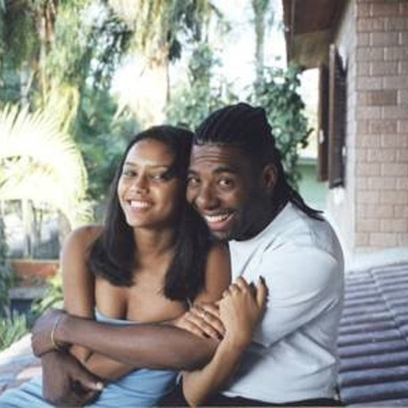 tudobr2000's tweet image. Os casais mais improváveis do Brasil - A thread