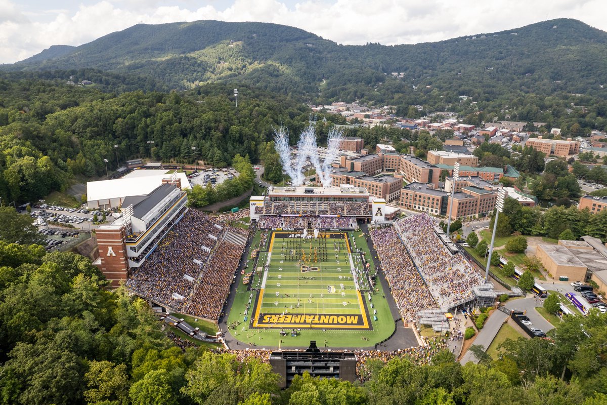 #BoiseState schedules home and home versus #AppState (2025 and 2027)