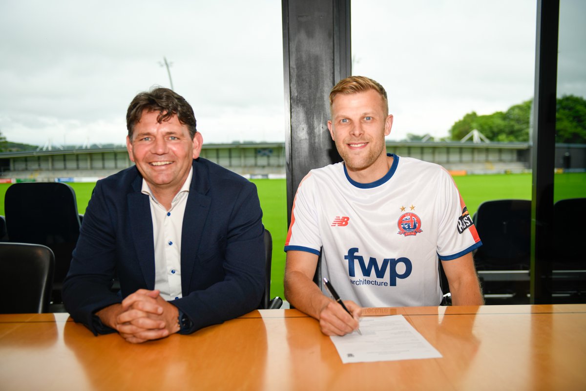 ✍️ AFC Fylde are delighted to announce that Harry Davis has signed a new one-year deal at the club!

🗞️ Read more here:  bit.ly/3KnP8sh

#BornToBeFylde