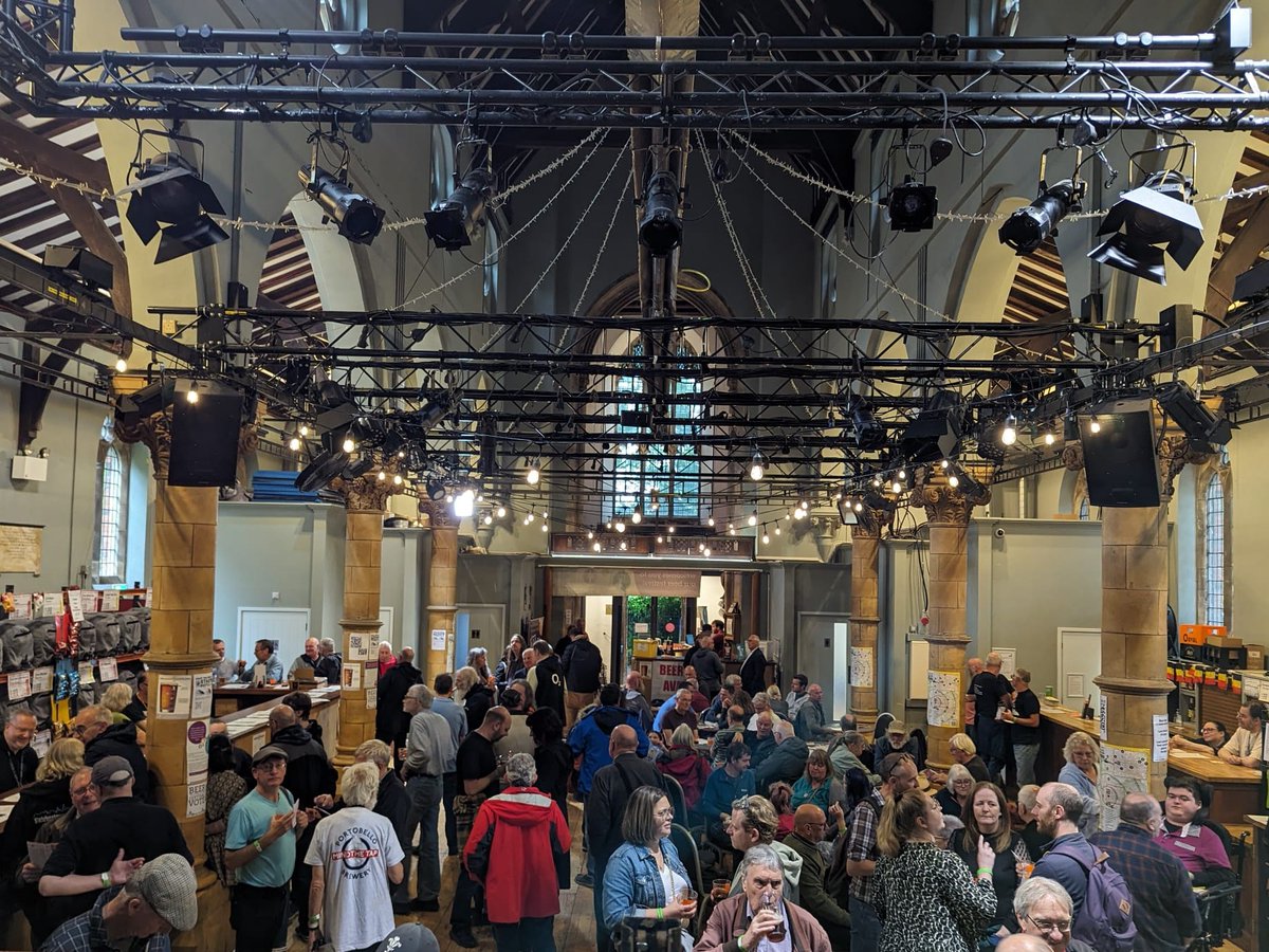 Quite a crowd building at @ColchesterArts for the 37th Colchester Real Ale and Cider Festival. Why not come down and join them?

@CAMRA_Official @two_brew #BeerFestival #RealAle #RealCider #CraftBeer #CaskAle #ColSAF37 #Colchester