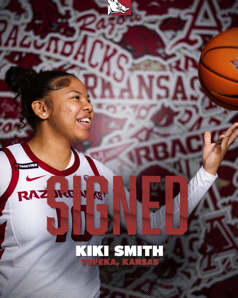 National JUCO Player of the Year ➡️ Arkansas Razorback

Welcome, @kikiiismith 👋