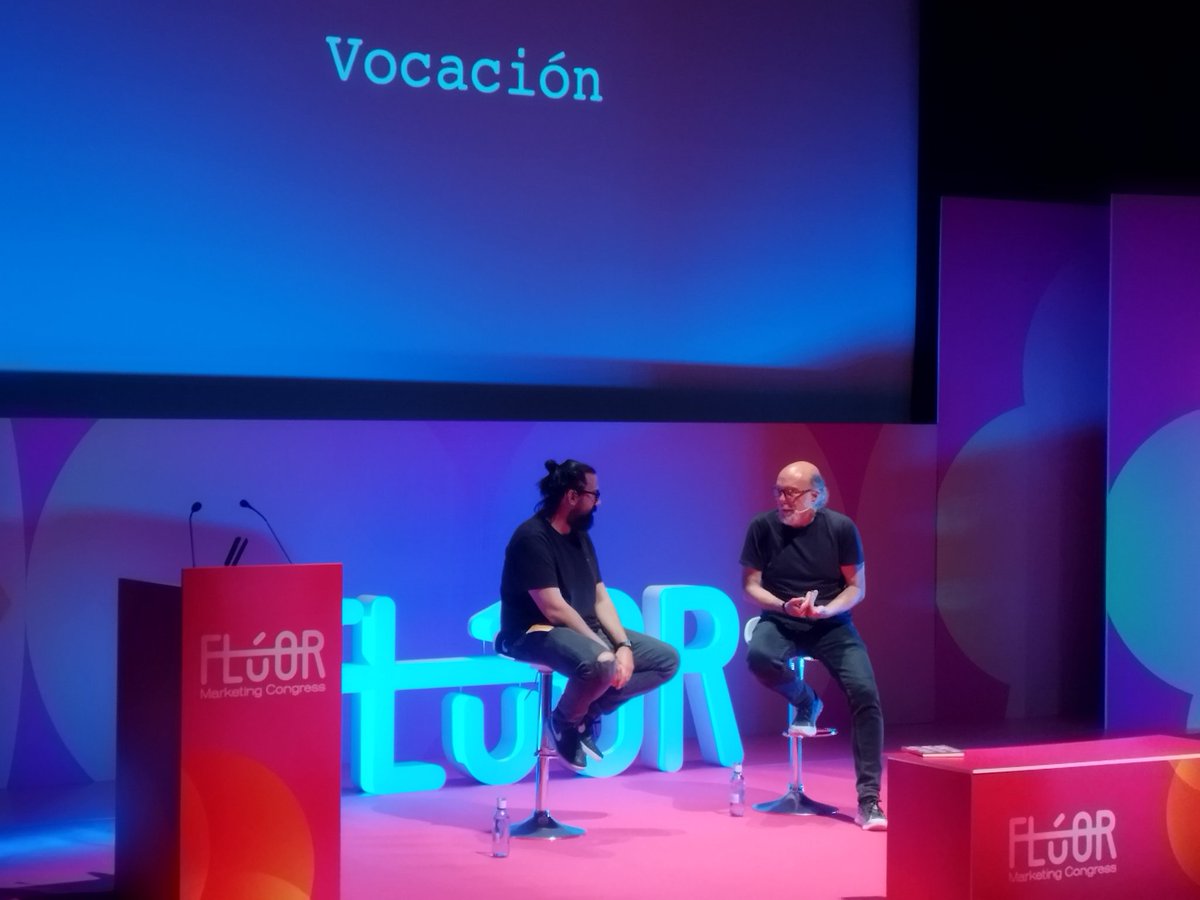 congresofluor's tweet photo. Los consejos de Toni Segarra para los futuros profesionales:
⭐Encuentra aquéllo para lo que vales.
⭐Elige un camino.
⭐PRACTICA.
#FLUOR24 https://t.co/mvfQJn30hV
