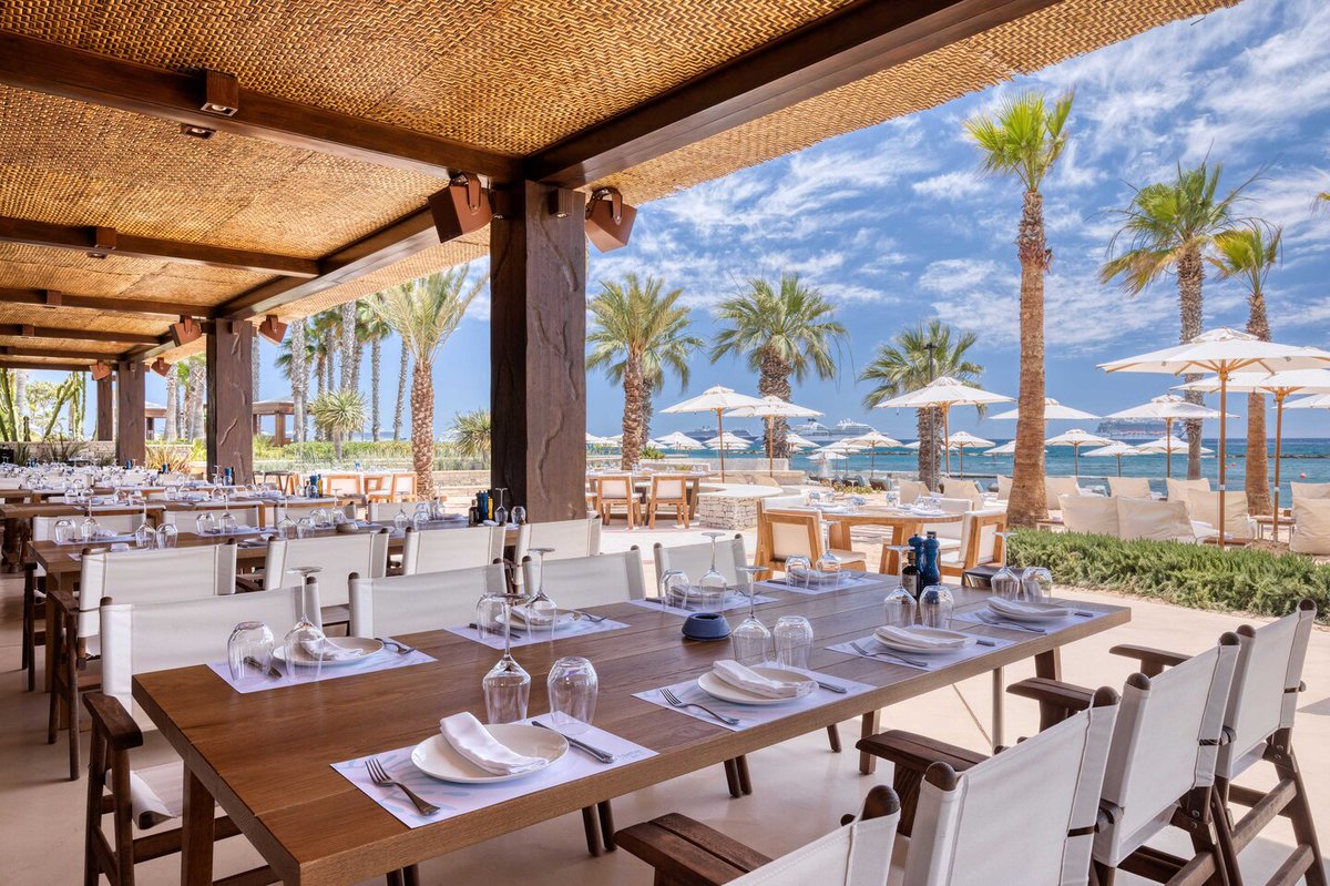 Complimentary Half Board for kids when adults book the Half Board meal plan at Parklane, a Luxury Collection Resort and Spa!

Call 020 7563 1300 to book today!

Valid for stays in May, June and October. Book by 13th June.