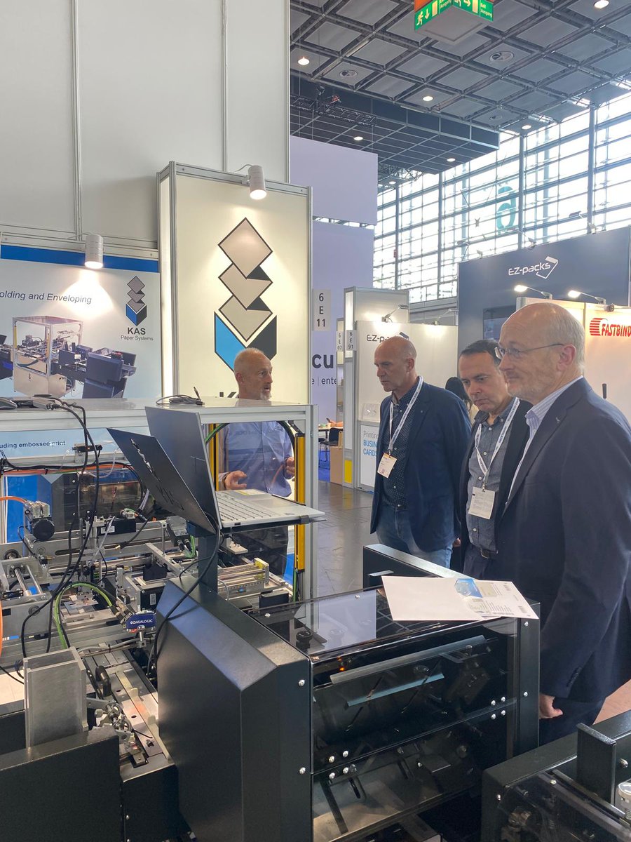 kaspap's tweet photo. End of a busy day on the @kaspap KAS Paper Systems Limited stand at @drupa. Come and see our card match/attach, mailing and bookletmaking machines in Hall 6, stand E11 #drupa #mailing #drupa2024 https://t.co/kOmv59x1fF
