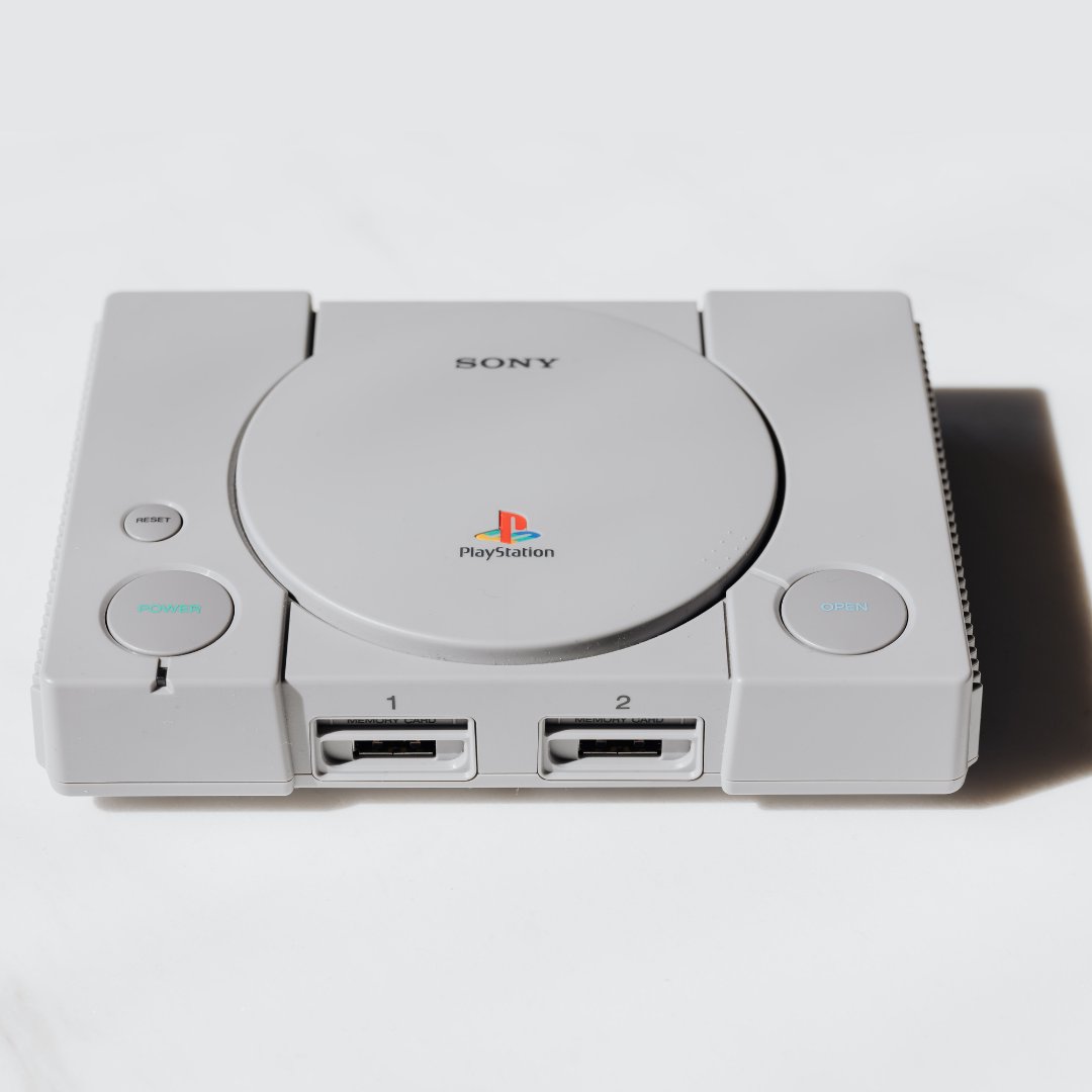 Flashback to '95 when the PlayStation rocked the gaming world!
What game defined this iconic console for you? Share your top picks &amp; let's take a trip down memory lane! 
#GameStop #PlayStation #PlayStationMemories #ThrowbackThursday