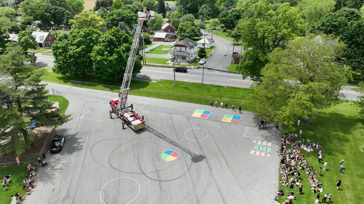 Thank you to the Bethlehem Fire Department for helping @BASDSpGarden students with their Egg Drop!!!! #BASDcommunity