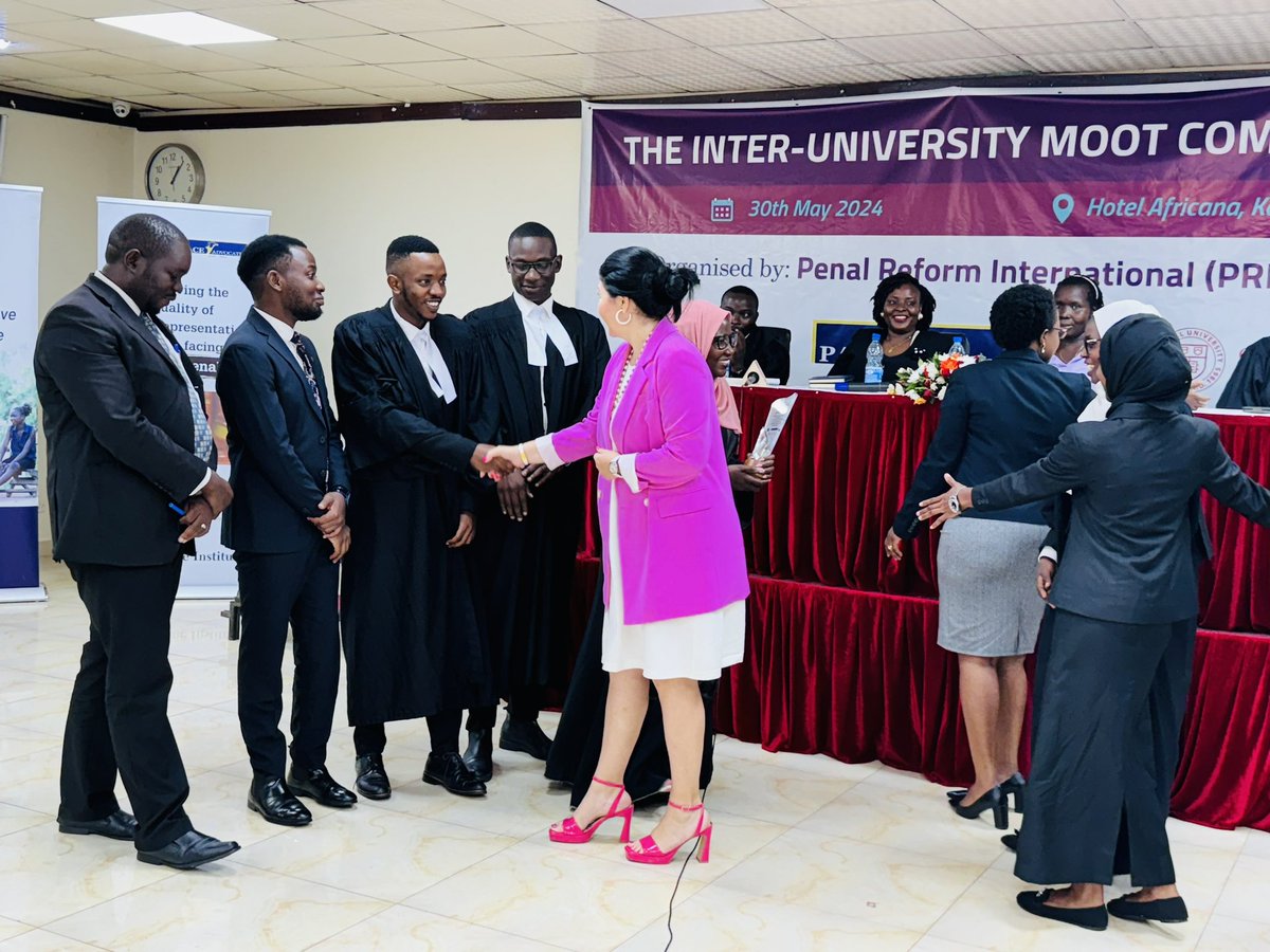 Today I was privileged to attend the Inter-University Moot Court Competition organized by @PRIinAfrica which carries out advocacy work against the death penalty in Uganda. The death penalty is irreversible, violates the right to lifeand does not deter crime. @ADCinUganda @EUinUG