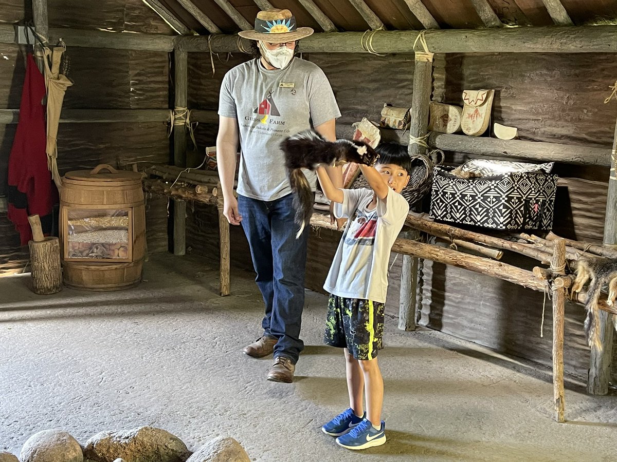 Aaron Benesh tweet media