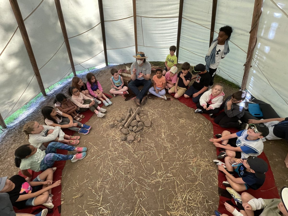 Aaron Benesh tweet media