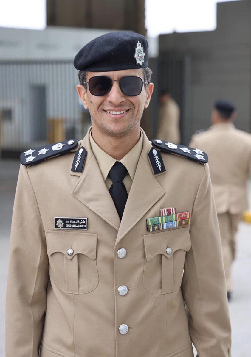 العميد /خالد عبدالله العدواني 
-مدير المكتب الفني لقطاع شؤون المرور والعمليات - ألف مبروك ياتاج راسي 💐❤️