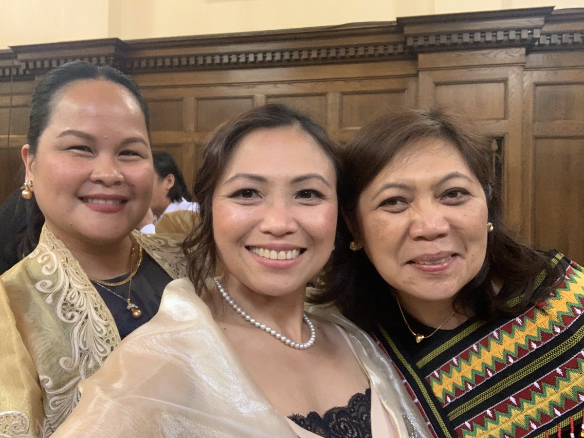 MaeCometa22's tweet photo. I am thrilled to be part of a growing and thriving Filipino leaders alliance in the NHS #FSNA. The event was indeed momentous!❤️ Very excited to work alongside our newly elected officers and members. Thank you for a wonderful launch. Mabuhay!🎉🥳🇵🇭
#FSNAUK2024 https://t.co/j4mqN9HDi4