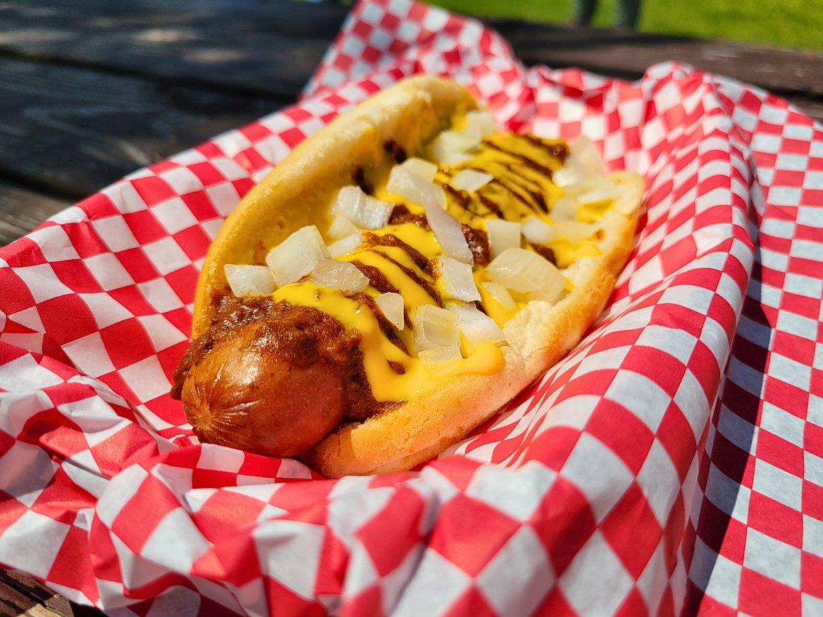PulaskiPitStop's tweet photo. Y'all ready for this??  A little preview of what we have to offer at the @PulaskiPitStop food truck!⬇️⬇️⬇️⬇️🌭🍟 https://t.co/4KpnpH4lli