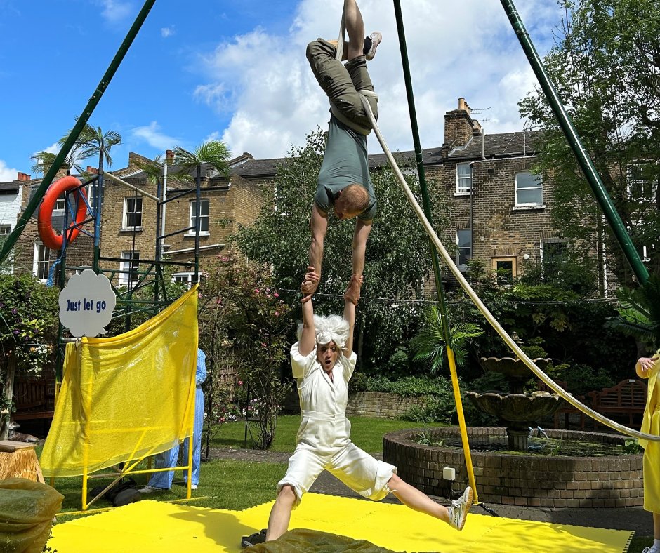 Thanks to our funders @HackneyCouncil, we had the pleasure of hosting a performance from @dotcollective today! ⭐

The Dot Collective debuted their ‘Dream Sequence’ performance to help us celebrate the 10th Anniversary of our Dementia Wellbeing service.

Thanks to all involved!