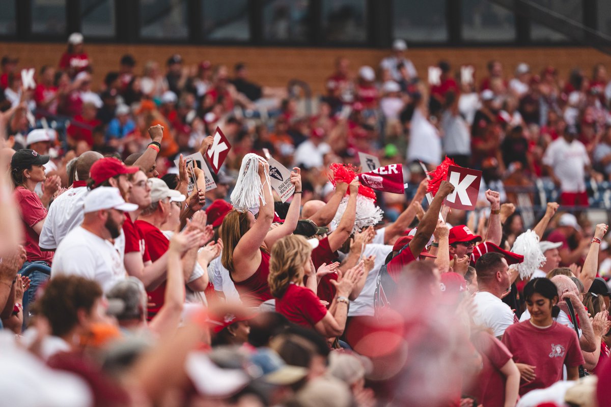 Let's do this, Sooner Nation ☝️ 🗣️ BOOMER #ChampionshipMindset | #WCWS