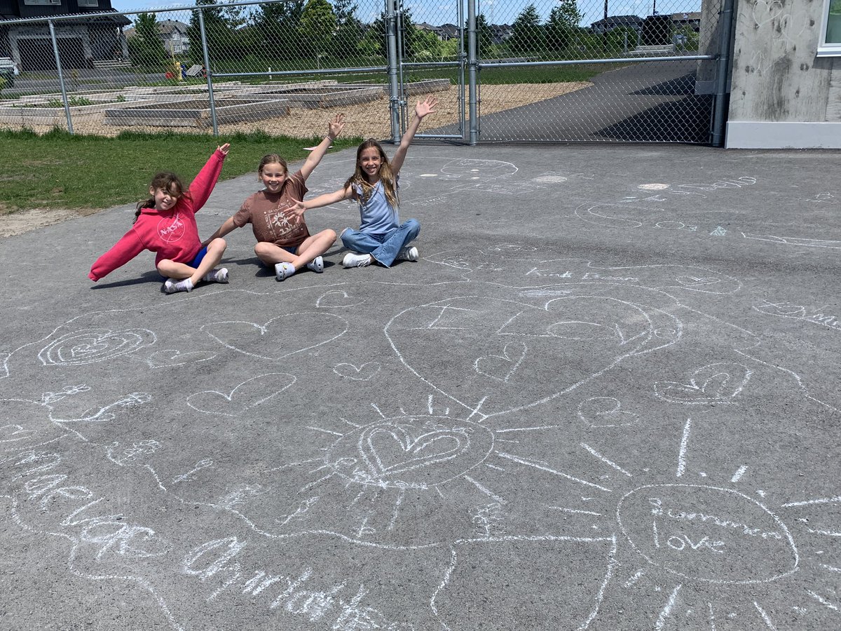 BernadetteOCSB's tweet photo. These special Bears were very busy being creative today.  I love that they left a message to share with me! Go Be Kind Bears. https://t.co/M8dlt9FNhu