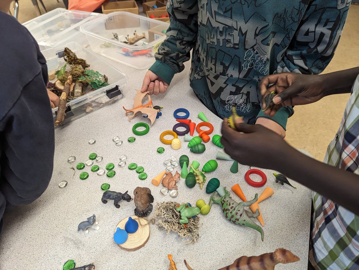 Beverley Bunker (@beverleybunker) on Twitter photo Retelling & creating our own oral stories based on the portals in <a href="/theartoffunnews/">Christian Robinson</a> wordless picture book "Another." We used loose parts to share our ideas! Merci aux élèves de la 2/3/4e année à Riverdale pour leurs créations!🐈⬛🕳️🐁👩🏾🦱 #sd36frimm #creativity #sd36learn Retelling & creating our own oral stories based on the portals in <a href="/theartoffunnews/">Christian Robinson</a> wordless picture book "Another." We used loose parts to share our ideas! Merci aux élèves de la 2/3/4e année à Riverdale pour leurs créations!🐈⬛🕳️🐁👩🏾🦱 #sd36frimm #creativity #sd36learn