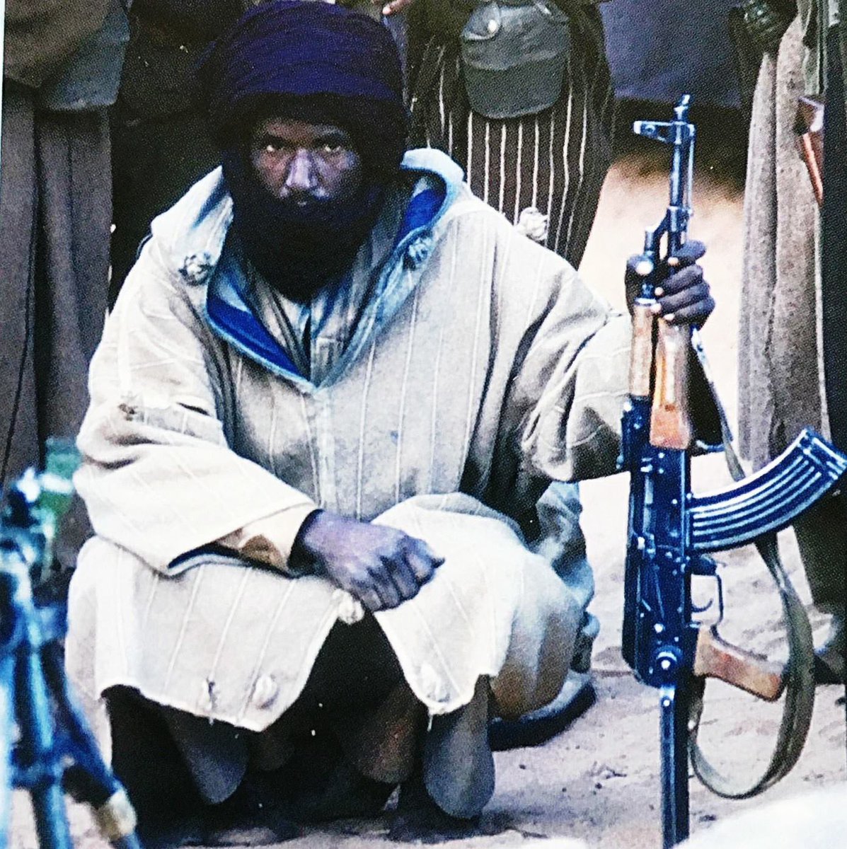 JalilWs's tweet photo. تمر ثمان سنوات على رحيل رجل وقائد عظيم وأب كريم ضحى بحياته في سبيل القضية الصحراوية العادلة و النبيلة، رجل طالما كان البوصلة التي توجهنا إلى مصيرنا المصباح الذي ينير دربنا.
#محمد_عبد_العزيز 
#Mohamed_Abdelaziz https://t.co/EixmPQUQXC