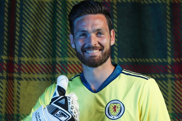 Fitba150's tweet image. 20 years ago today Craig Gordon made his Scotland debut in a 4-1 dismembering of the mighty Trinidad and Tobago, here's to another 20 big man!!  👍😂

#scotlandsno1