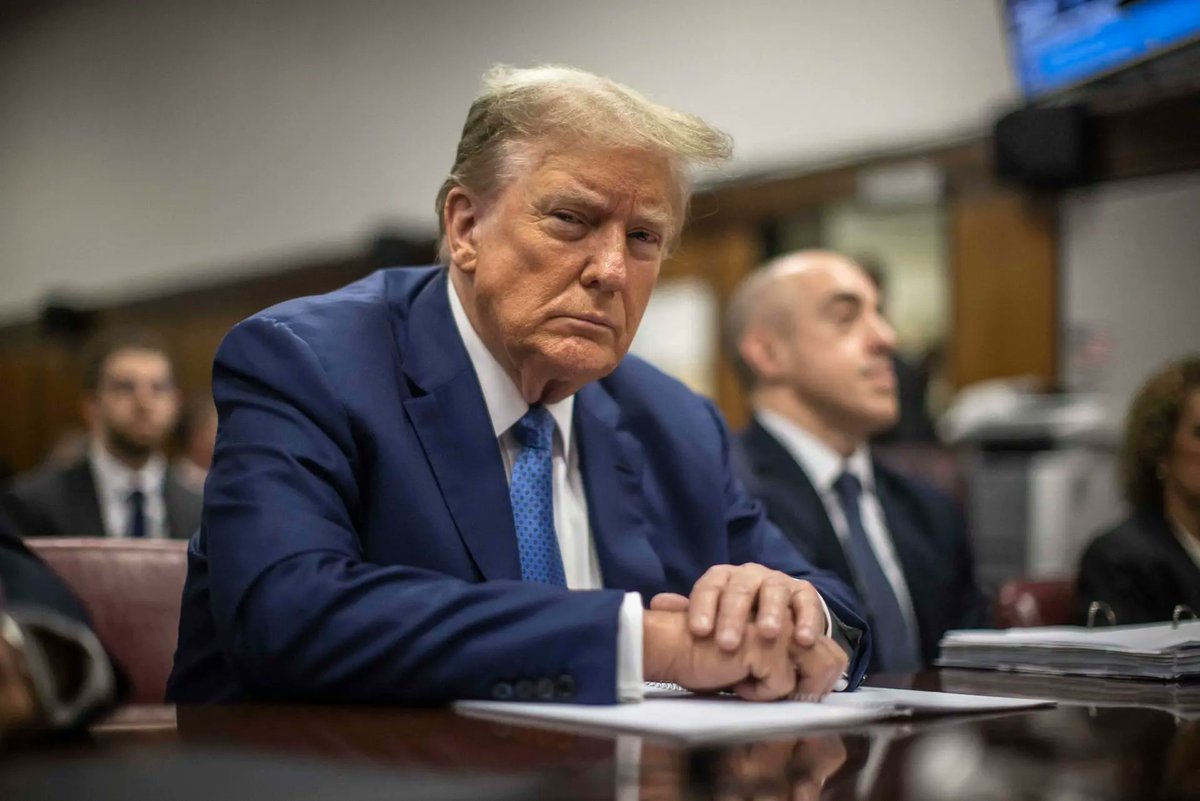 lopezdoriga's tweet photo. Donald Trump culpó al gobierno del presidente, Joe Biden, del veredicto que lo declaró culpable en un juicio penal en NY https://t.co/sd7c4rQkTS