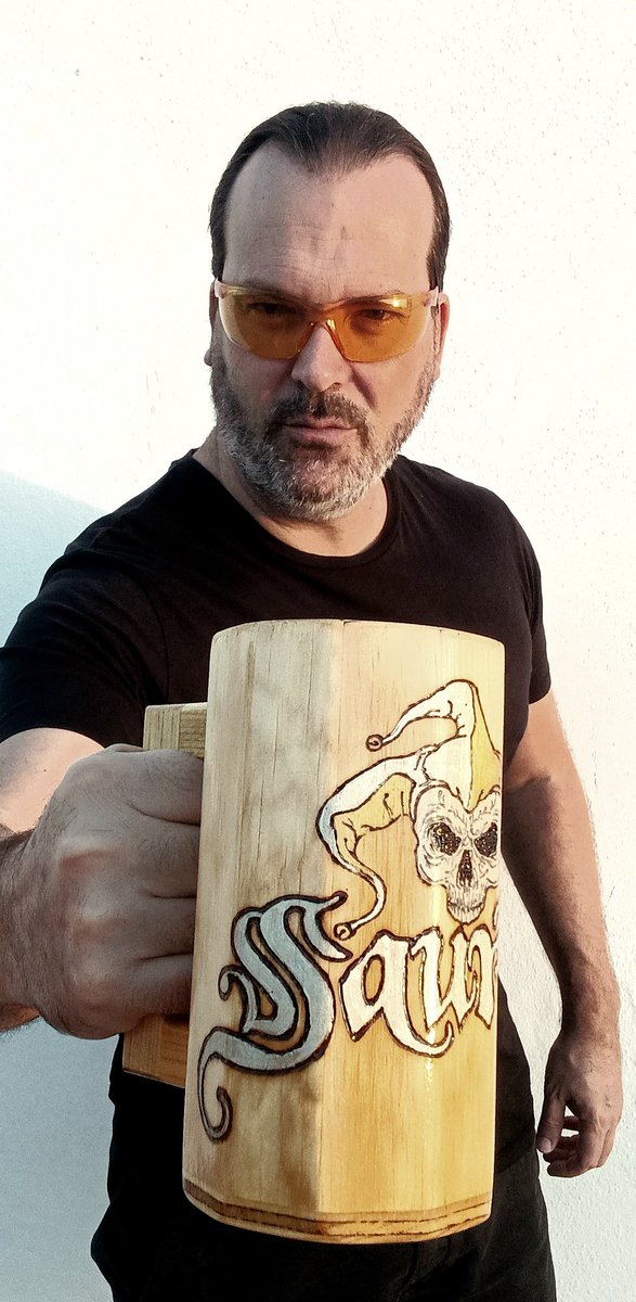 SauromOficial's tweet photo. 🍺Increíbles jarras personalizadas que nos han obsequiado nuestros amigos Ame y Manuel. Hazte con la tuya y muchos más productos de merchandising artesano en:
https://t.co/VTqFaRoVk2
https://t.co/fj2Wf2rbDI
#Saurom #merchandising #mexico #jarras #merchansaurom #Juglares https://t.co/GOkqOuug7x