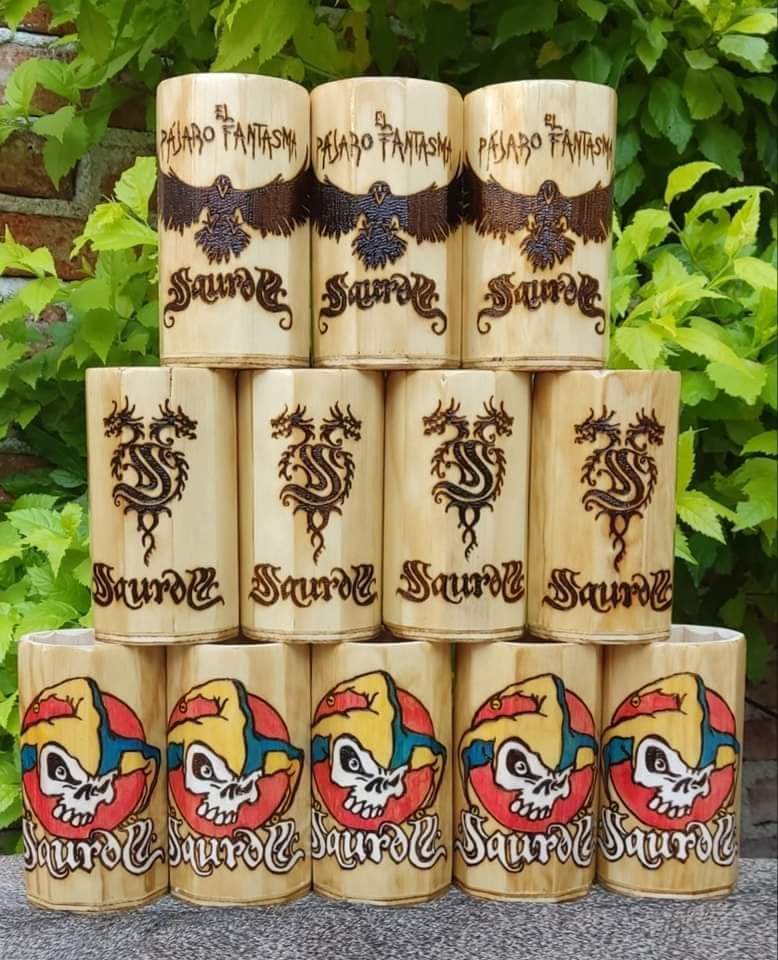SauromOficial's tweet photo. 🍺Increíbles jarras personalizadas que nos han obsequiado nuestros amigos Ame y Manuel. Hazte con la tuya y muchos más productos de merchandising artesano en:
https://t.co/VTqFaRoVk2
https://t.co/fj2Wf2rbDI
#Saurom #merchandising #mexico #jarras #merchansaurom #Juglares https://t.co/pCXjEsnZci
